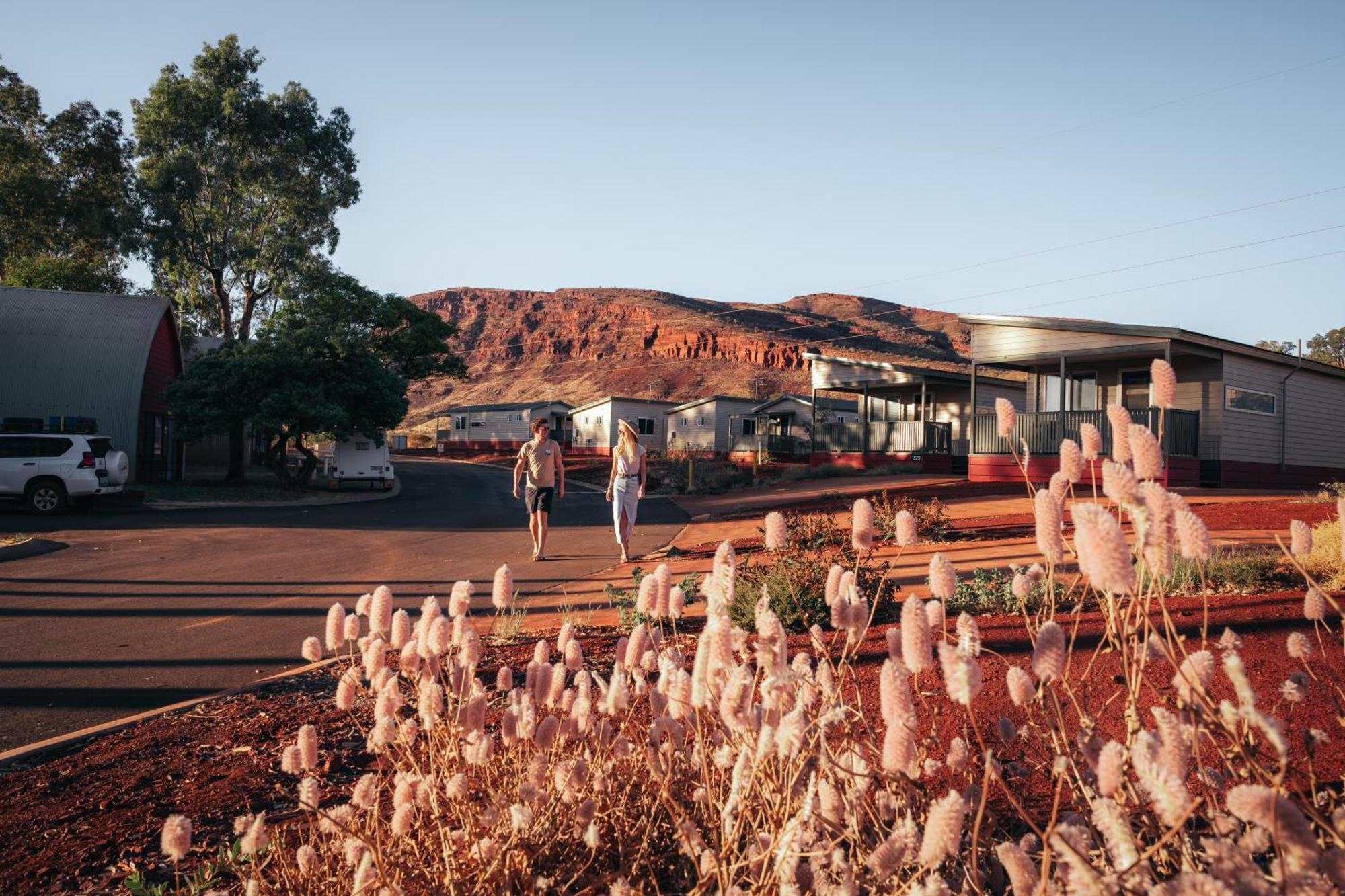 Hotel Tom Price Tourist Park Exterior foto