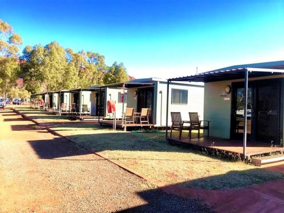 Hotel Tom Price Tourist Park Exterior foto